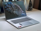 Recensione del portatile Lenovo IdeaPad Slim 5-15 - Ottimo rapporto qualità-prezzo con un SoC AMD e un case in alluminio