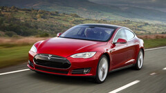 Le Model S e X hanno il cambio automatico tra D/R (immagine: Tesla)