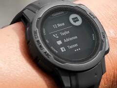 Garmin ha rilasciato la versione pubblica 13.19 e la versione beta 13.20 per la serie di smartwatch Instinct 2/Crossover. (Fonte: Garmin)