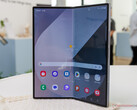 Si dice che Galaxy Z Fold7 sia dotato di un display pieghevole AMOLED da 2.600 nit, proprio come l'immagine di Galaxy Z Fold6. (Fonte: Notebookcheck)