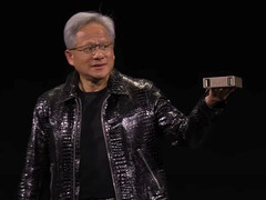 Nvidia porta sul desktop modelli di AI da 200 miliardi di parametri con Project DIGITS. (Fonte: Nvidia su YouTube)