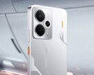 Il Realme 14 5G presenta un design ispirato al mecha con accenti di colore arancione. (Fonte immagine: Realme)