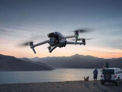 Gli scienziati cinesi raggiungono una svolta con una batteria per droni ad alta densità energetica (Fonte: DJI)