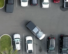 Il Park Assist di Cybertruck ha ancora qualche problema (Fonte: Chuck Cook/YT)