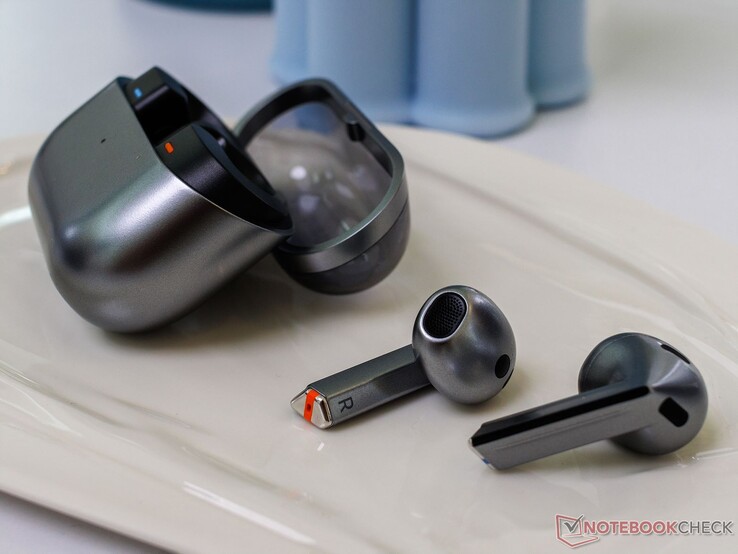 Samsung Galaxy Buds 3 Argento (immagine via Notebookcheck)