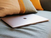 Apple secondo quanto riferito, sta testando i nuovi Mac con motore M4 e almeno 16 GB di RAM (Fonte immagine: Elise Bouet, Unsplash)