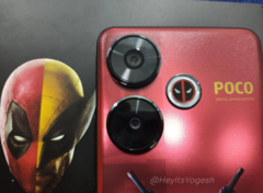 La Xiaomi POCO x Deadpool x Wolverine Special Limited Edition sembra avere una finitura rossa metallizzata. (Fonte: Yogesh Brar su X/Twitter)