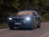 Il SUV elettrico BMW iX3 ha raggiunto l'impressionante autonomia di 626 miglia, con 12 miglia ancora da percorrere. (Fonte: BMW Group via YouTube)