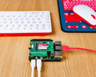 Il kit SSD di Raspberry Pi può ancora essere acquistato solo come HAT presso alcuni rivenditori. (Fonte immagine: Raspberry Pi Foundation)