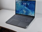 Recensione del portatile Lenovo ThinkBook 16 G7 QOY: Oltre 24 ore di durata della batteria per meno di 1.000 dollari