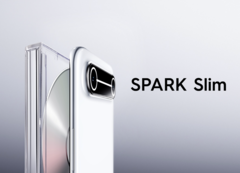 Tecno Spark Slim (nella foto) è dotato di due fotocamere da 50MP. (Fonte: Tecno)