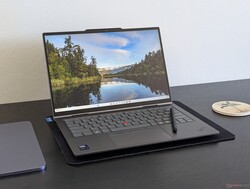 ThinkPad X1 2-in-1 G10 è un solido portatile convertibile