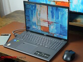 Recensione dell'Acer Aspire 16 2024: Multimediale tuttofare senza uno schermo degno di essere usato per la multimedialità