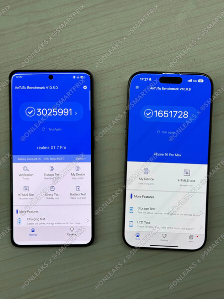 Punteggio AnTuTu di Realme GT7 Pro, a sinistra (fonte immagine: Smartprix)