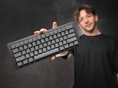 Wooting Project Optimum è una custodia interamente in alluminio con uno stile di montaggio unico e keycaps in grigio canna di fucile abbinati. (Fonte: Wooting)