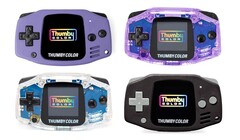 Il Thumby Color è disponibile in diverse finiture, molte delle quali ispirate al Nintendo Game Boy Advance. (Fonte: TinyCircuits)