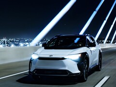 Il nuovo SUV elettrico a batteria a tre file di Toyota seguirà il modello bZ4X (sopra). (Fonte: Toyota)