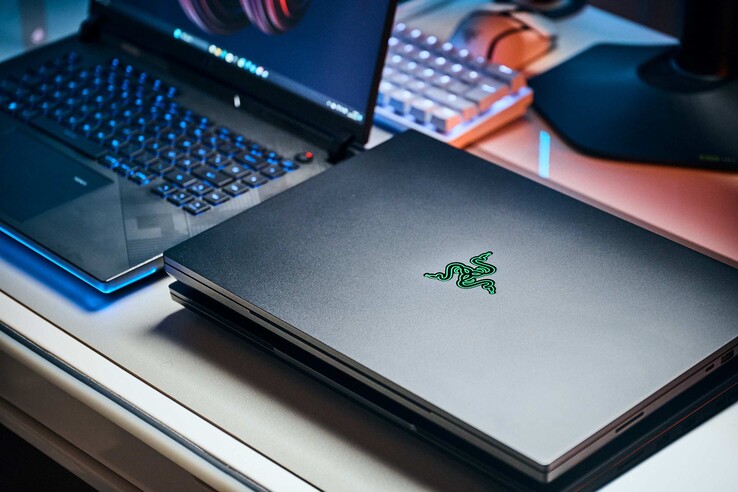 Il Razer Blade 16 non lascia praticamente spazio a lamentele in termini di qualità costruttiva.