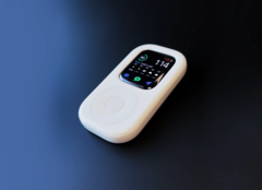 Il tinyPod ha una rotella di scorrimento tattile con componenti meccanizzati che funzionano con la corona di Apple Watch (Fonte: tinyPod) 